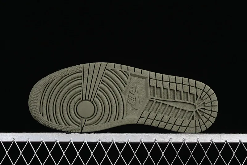 All categories Air Jordan Jordan series basketball shoes Air Jordan 1 Low B1 special price Travis Scott x Air Jordan 1 Low OG AJ1 Joe 1 undercut low top DM7866-200